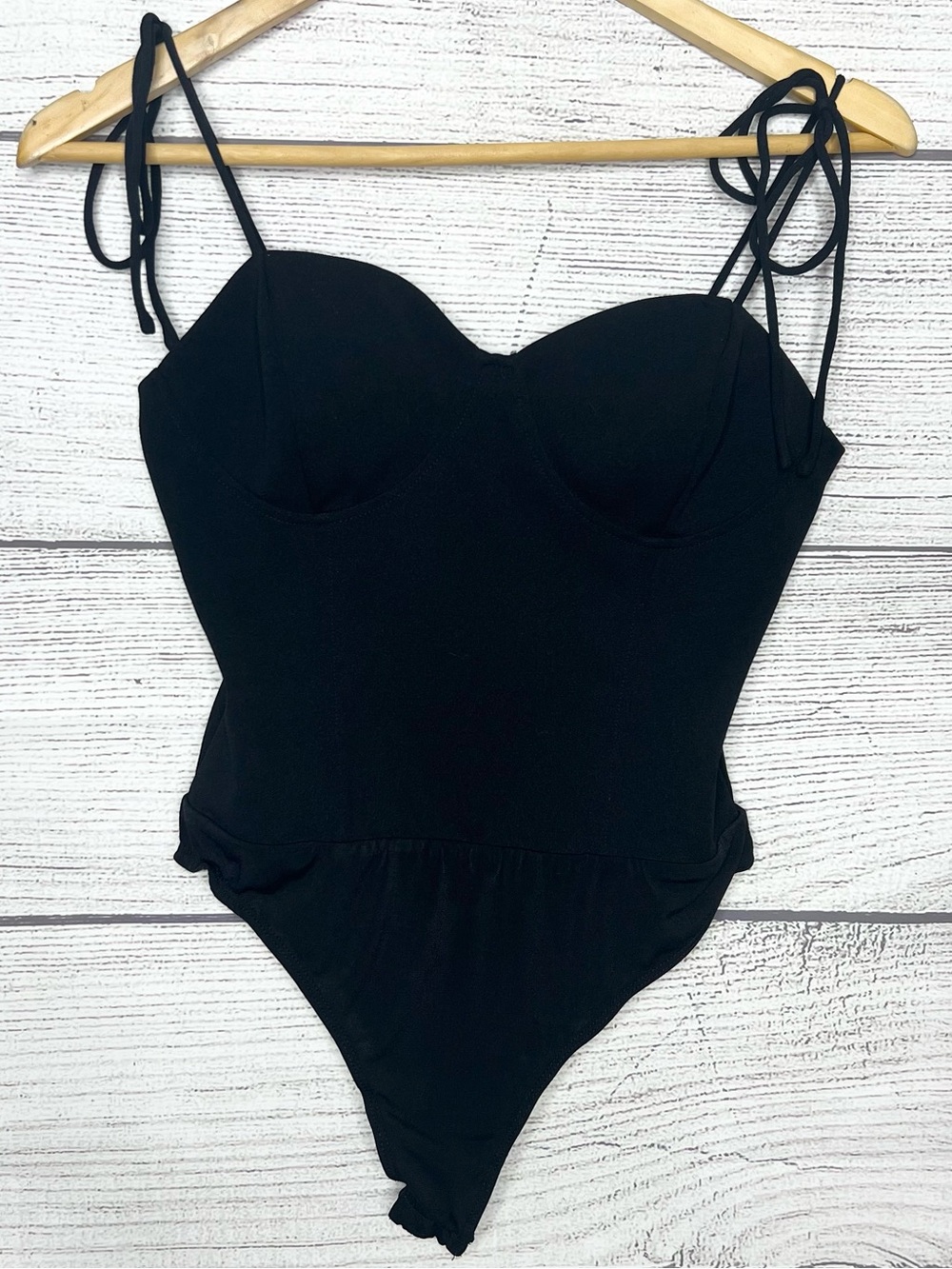 Lulu's Black Bustier Structured Cup Sweetheart Shoulder Tie Bodysuit Size Medium